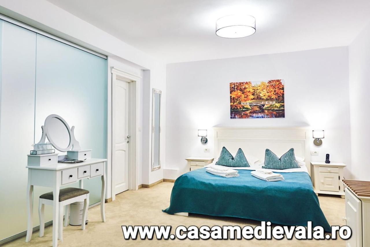 Boutique Hotel Casa Medievala Curtea De Arges Luaran gambar
