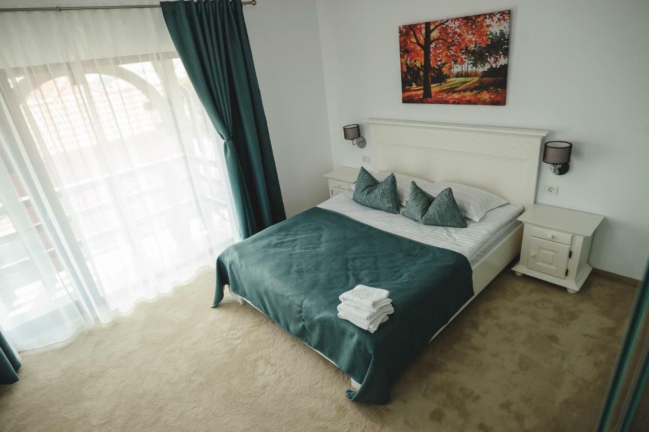 Boutique Hotel Casa Medievala Curtea De Arges Luaran gambar